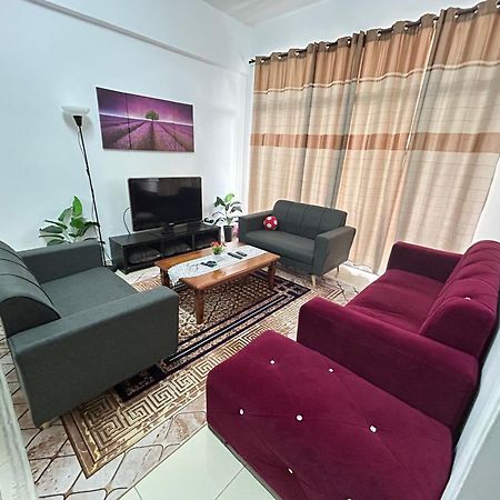 D'Zara Homestay Sepang Exterior foto